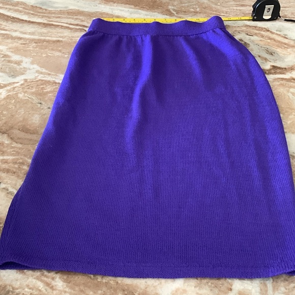 Vintage St. John 3 piece set sz S/6 purple knit - Jacket, Pants, Skirt 1980’s - Picture 15 of 17